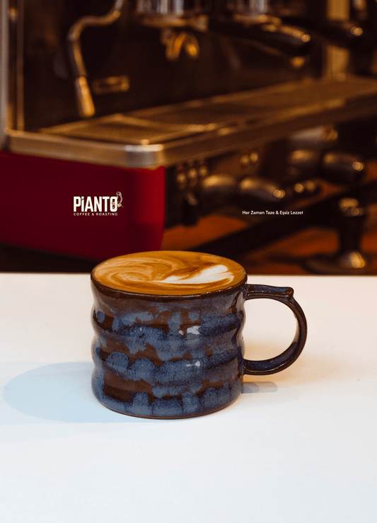 Flat White (Düz Beyaz) - Piantocoffee